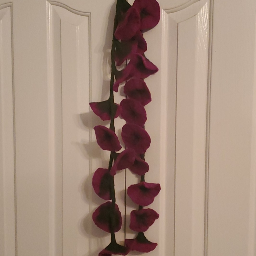 Wool Pansies Scarf NWOT